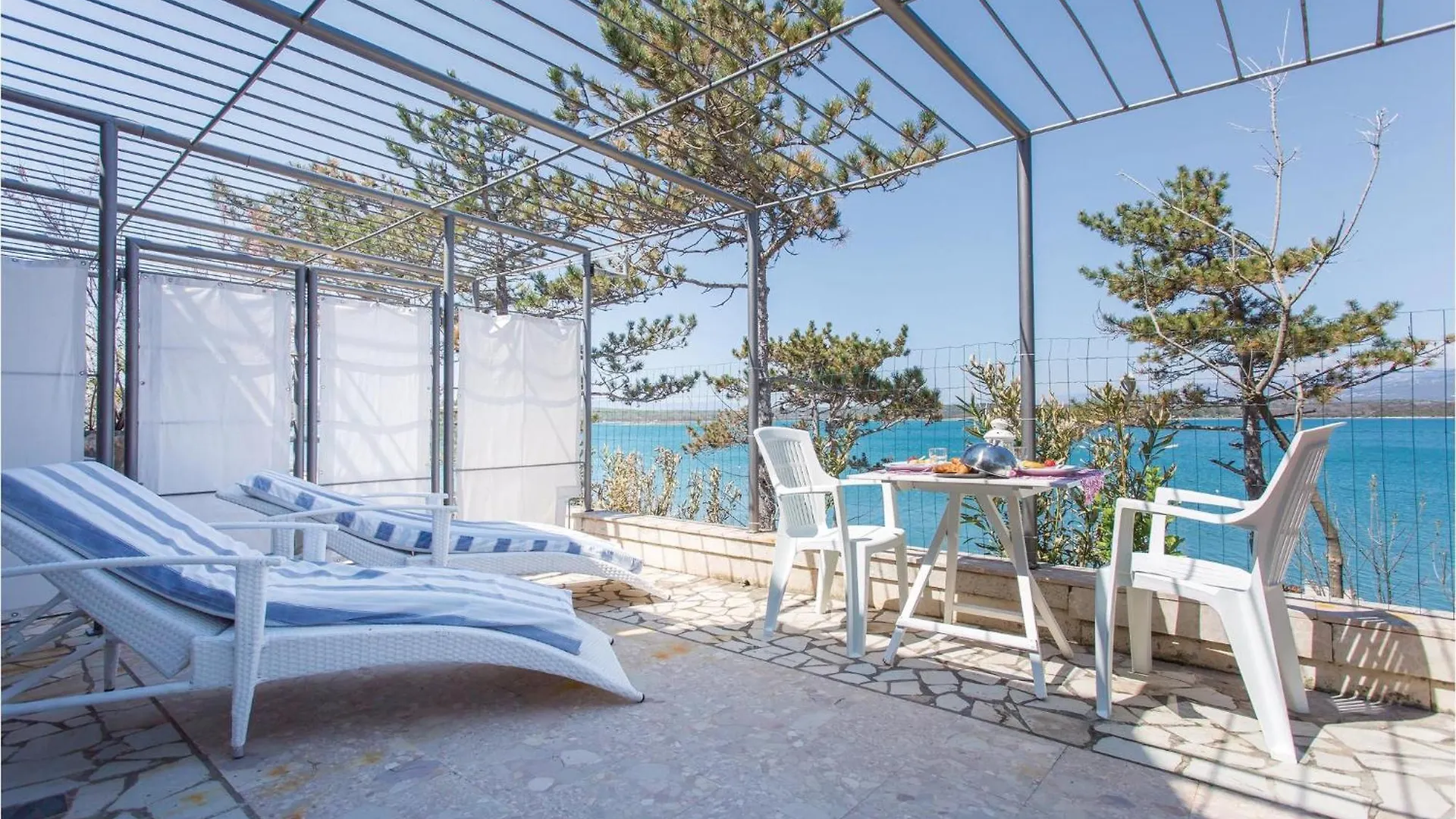 Stunning Home In Klimno With Kitchen קרואטיה